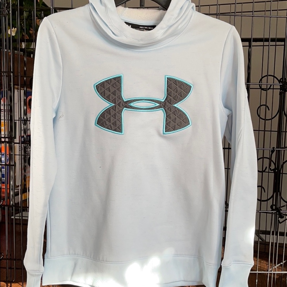 under armor sweatshirt